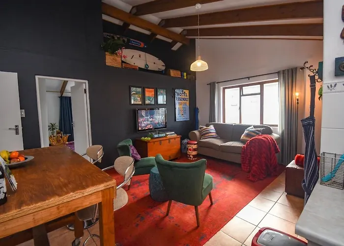 Poseidon\'S Pad - Eclectic 2-Bedroom Apartment In Trendy Muizenberg